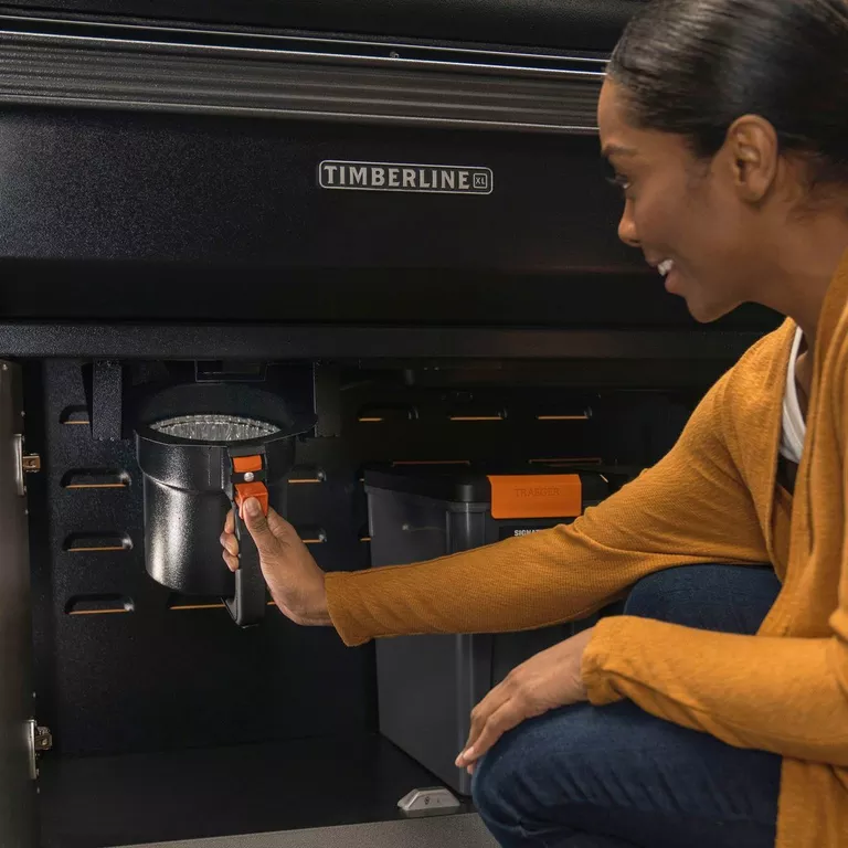 traeger-grease-ash-keg-liner-lifestyle3